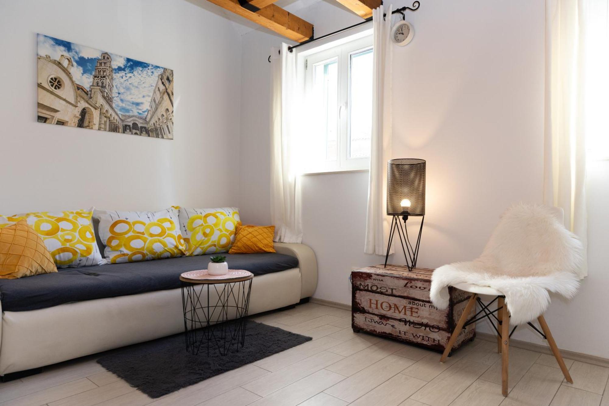 Central Split Rooms And Apartments Paese Extérieur photo